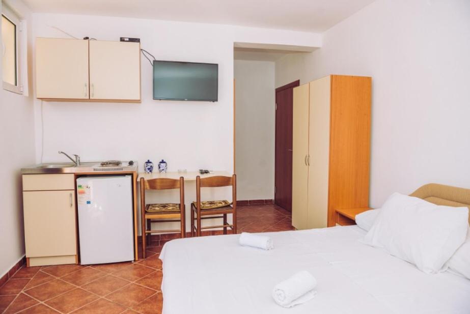 Standard Suite