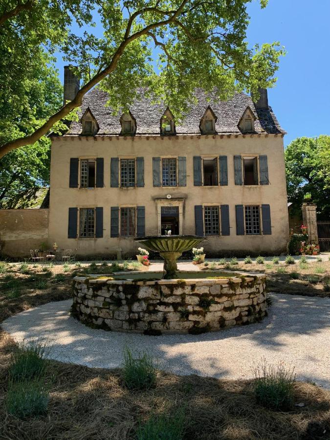 B&B Foissac - Chateau Mas de Pradie B&B Garden view room - Bed and Breakfast Foissac