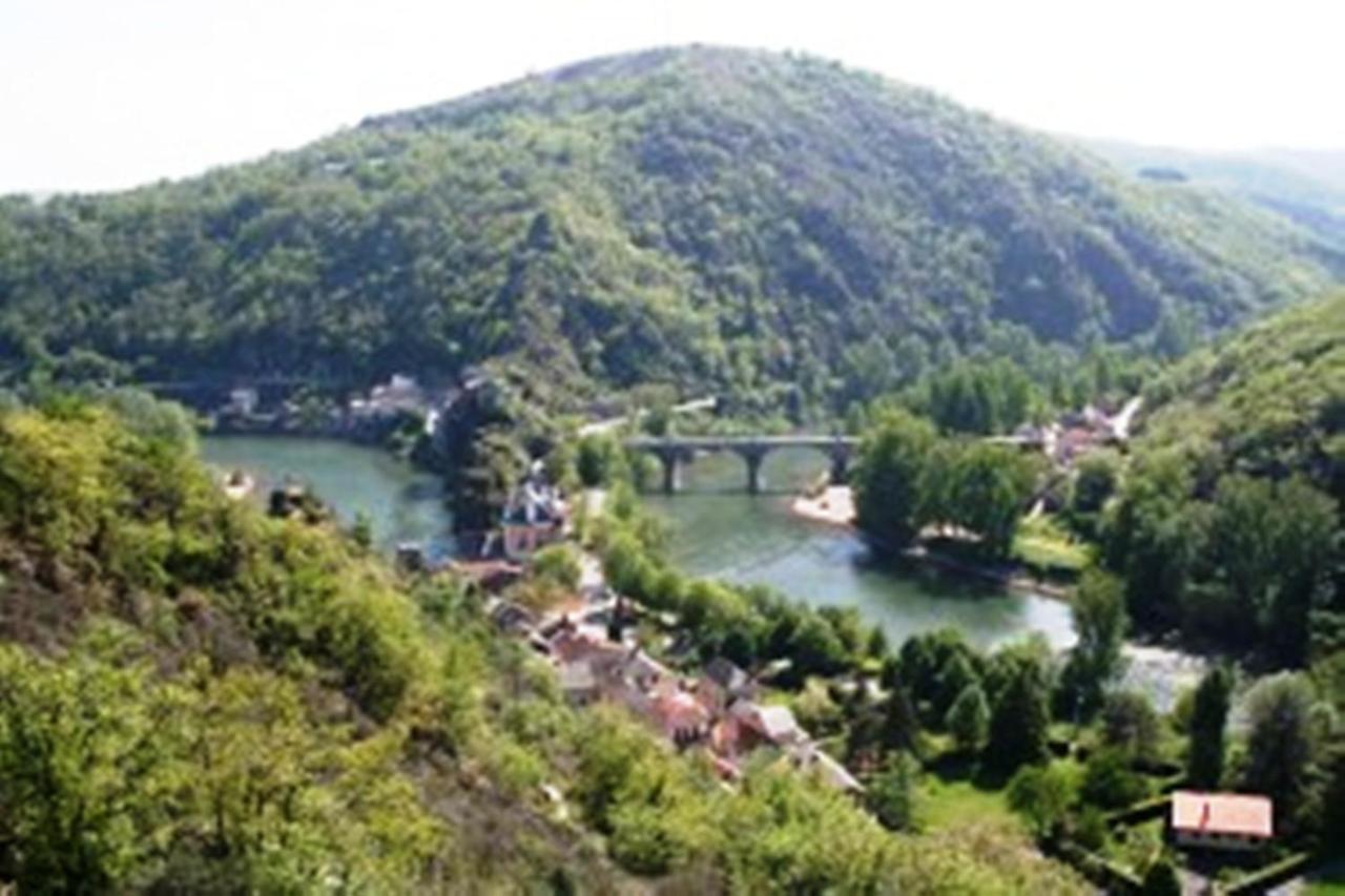 Chambres d'Hôtes Le Clos Ambels - B&B Ambialet