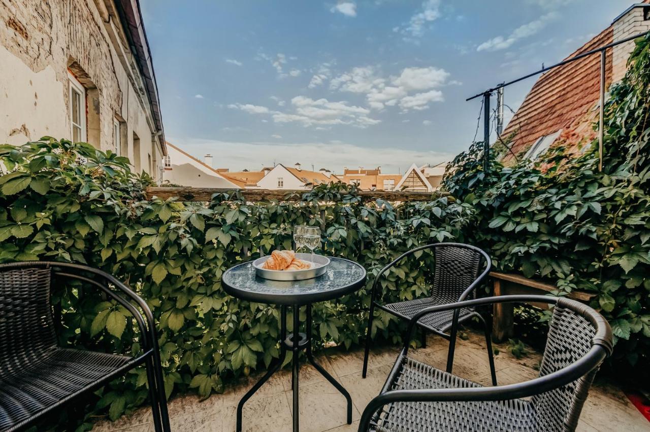 Spacious - 140 square meters Apartment, Vilnius City Centre - Ferienwohnung Vilnius