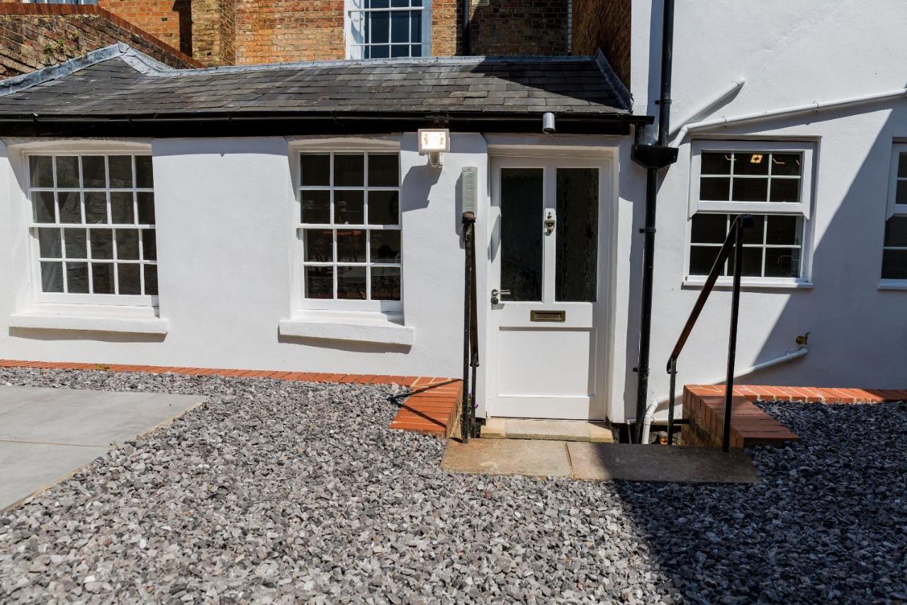 6 Elizabeth House - By Luxury Apartments - B&B Cheltenham