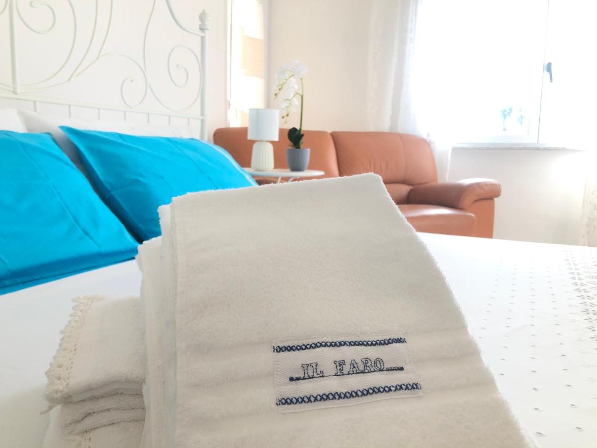 Camera Matrimoniale con Vista Mare 