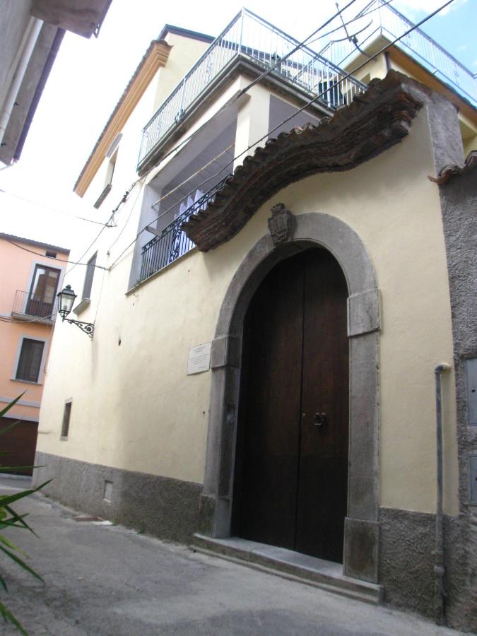 B&B Laino Borgo - B&B Il Vecchio Portale - Bed and Breakfast Laino Borgo