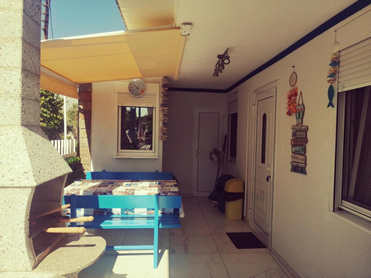 Villa Blue House - B&B