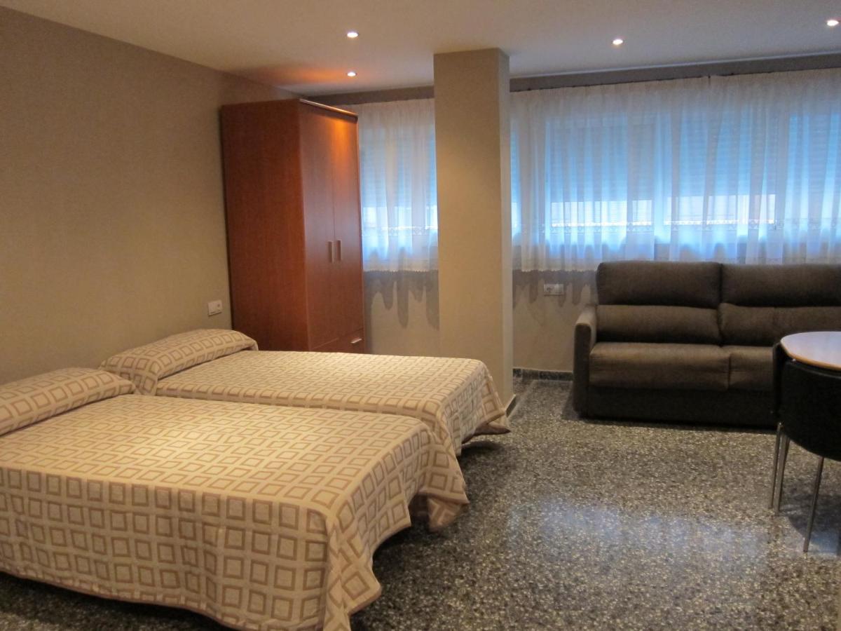 Apartamentos Abastos - Ferienwohnung