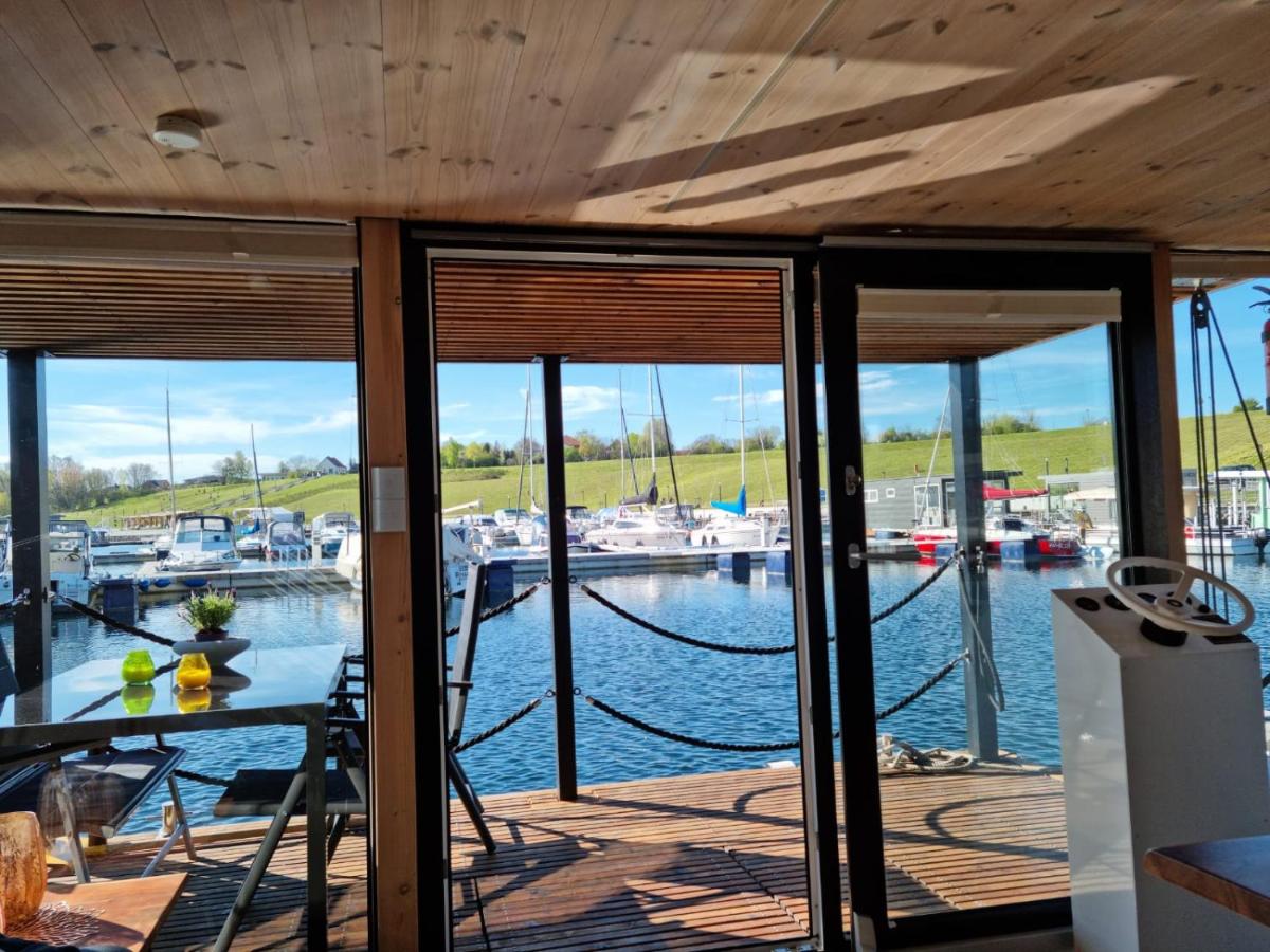 Hausboot Geiselruh - B&B