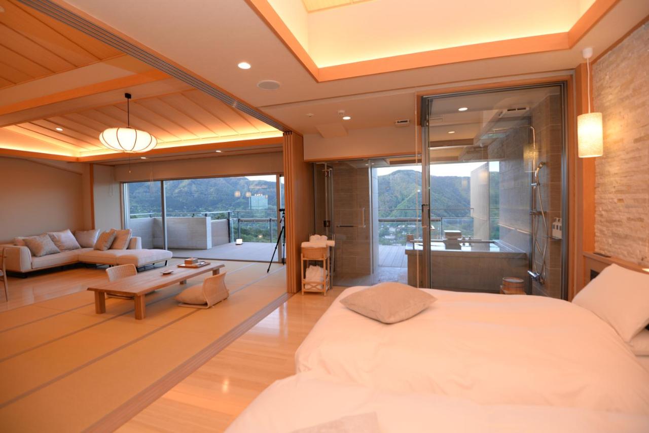 Deluxe Corner Suite with Tatami Area with Open-Air Bath - Top Floor-(RYO)
