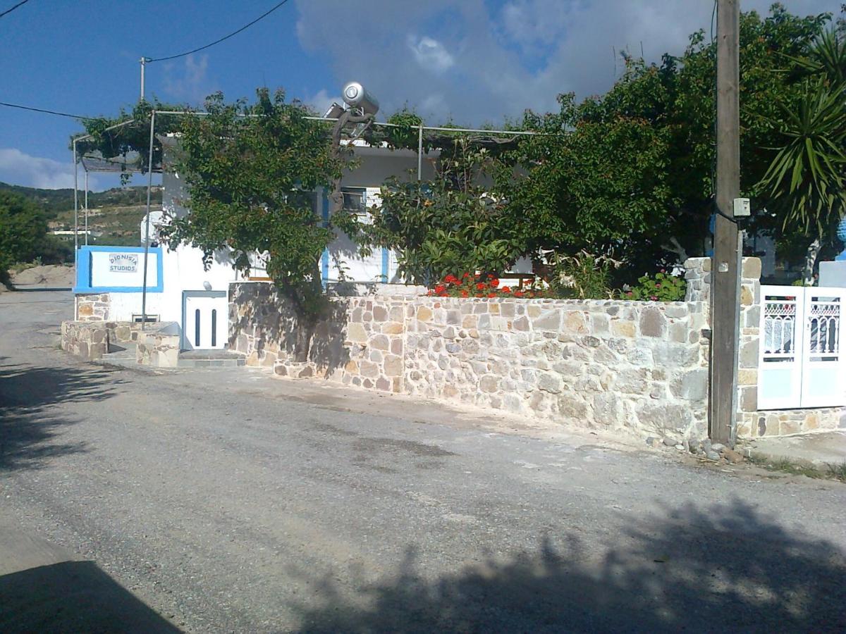 Dionysia Studios - B&B