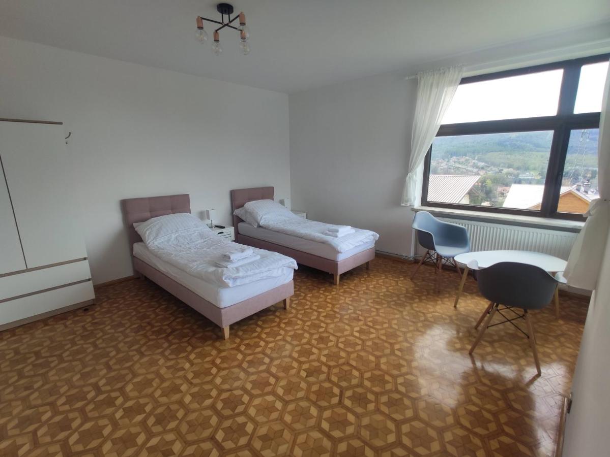 Triple Room with Mountain View