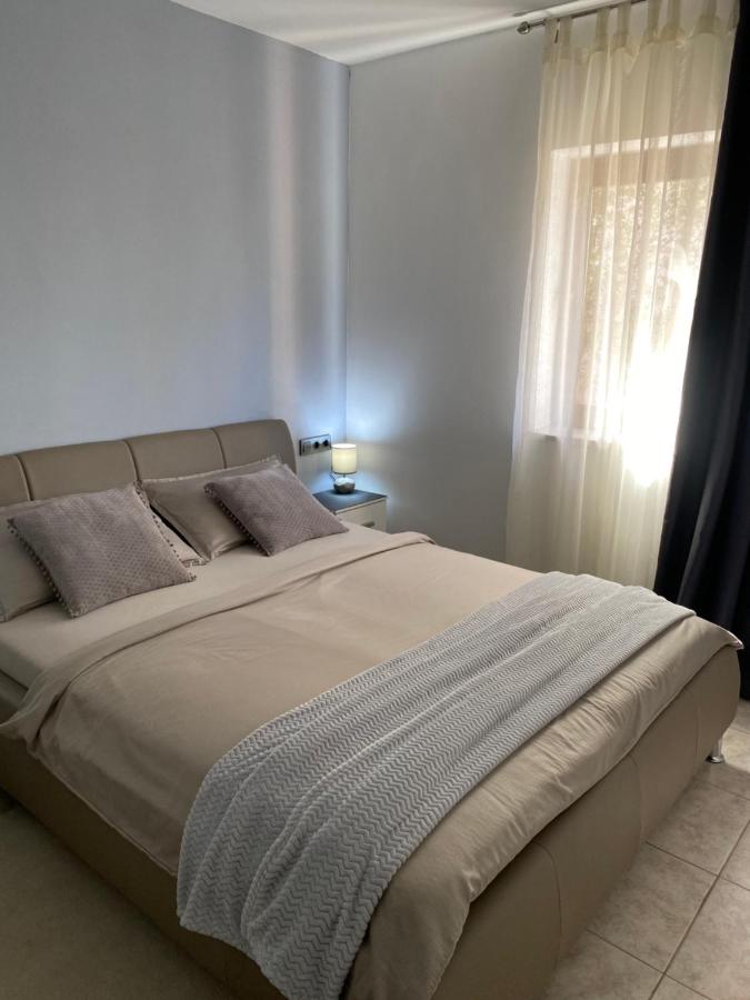Apartamento con vistas al jardín