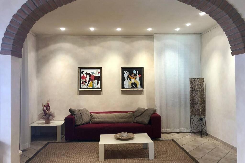 Bella casa vicino alla grotta giusti. - B&B