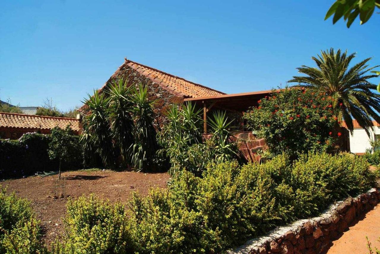 Casa Rural La Fuente de la Flora - B&B