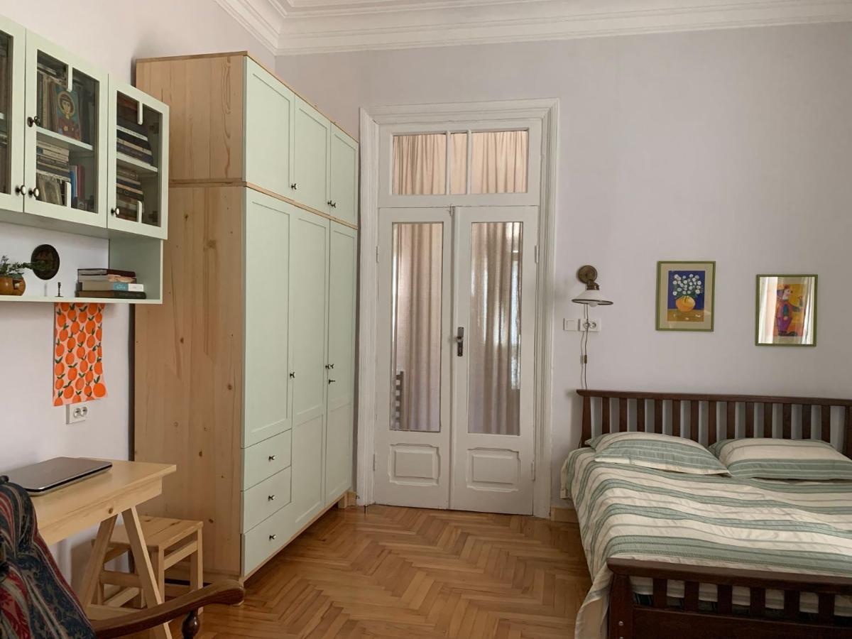 Borjomi Central Park Apartment - B&B