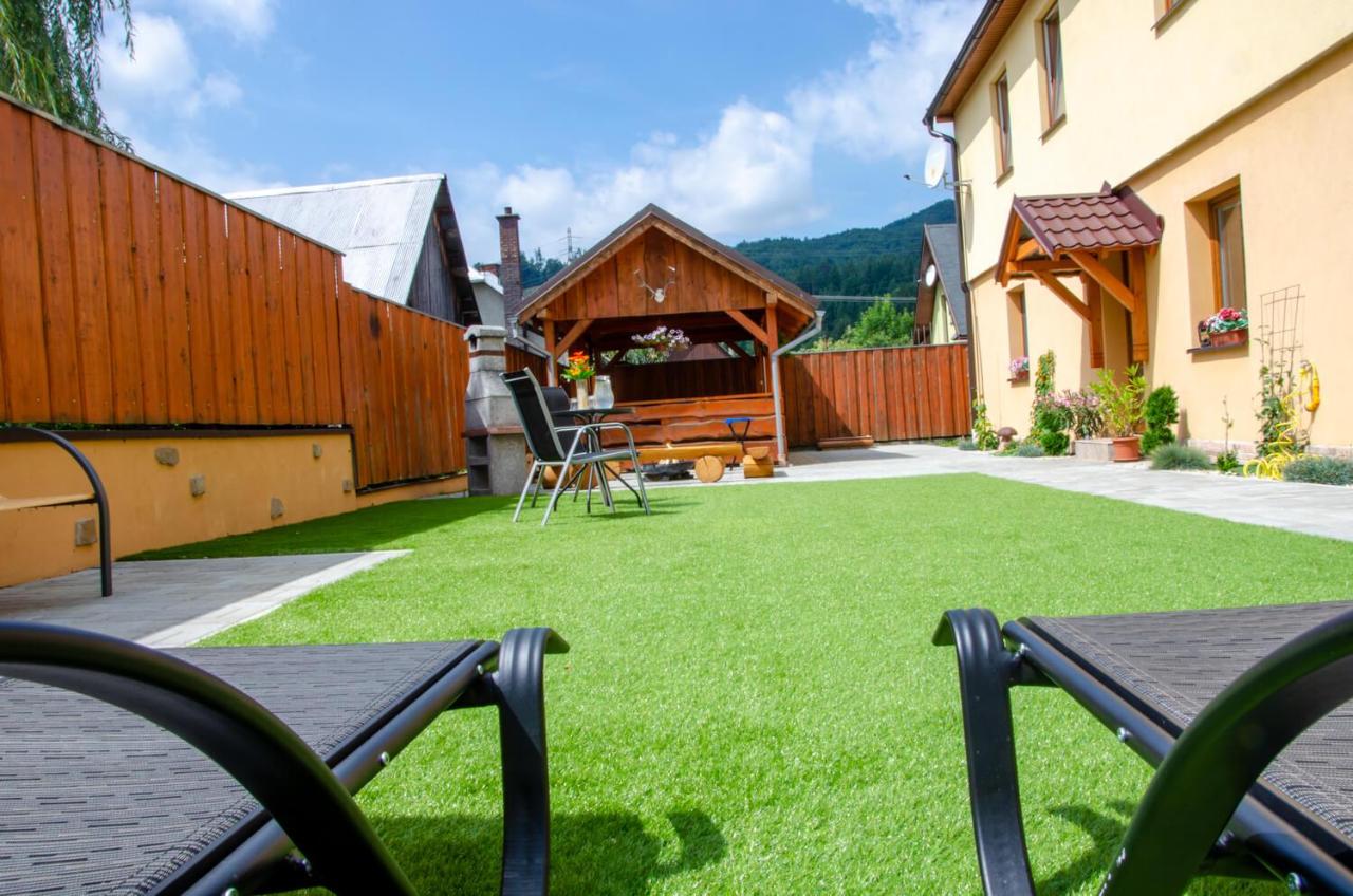 Turistická Ubytovňa Osada - Ferienwohnung Liptovská Osada