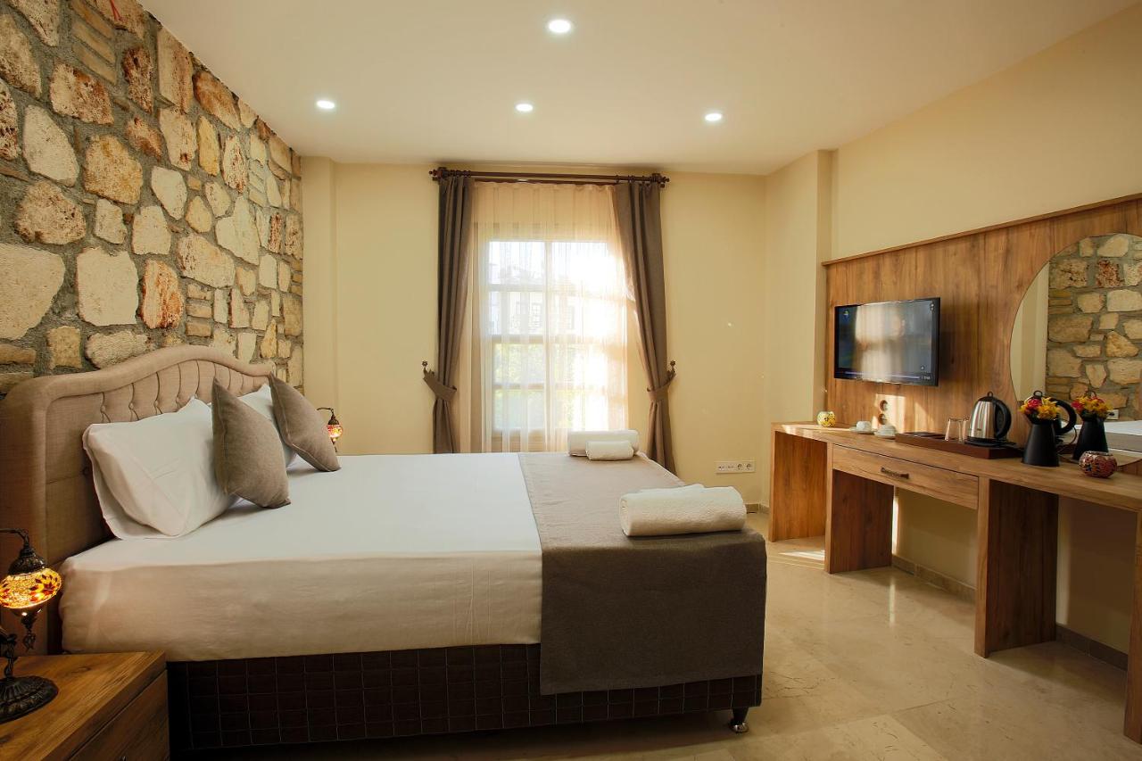 Habitación Doble Deluxe (2 adultos + 1 niño) 