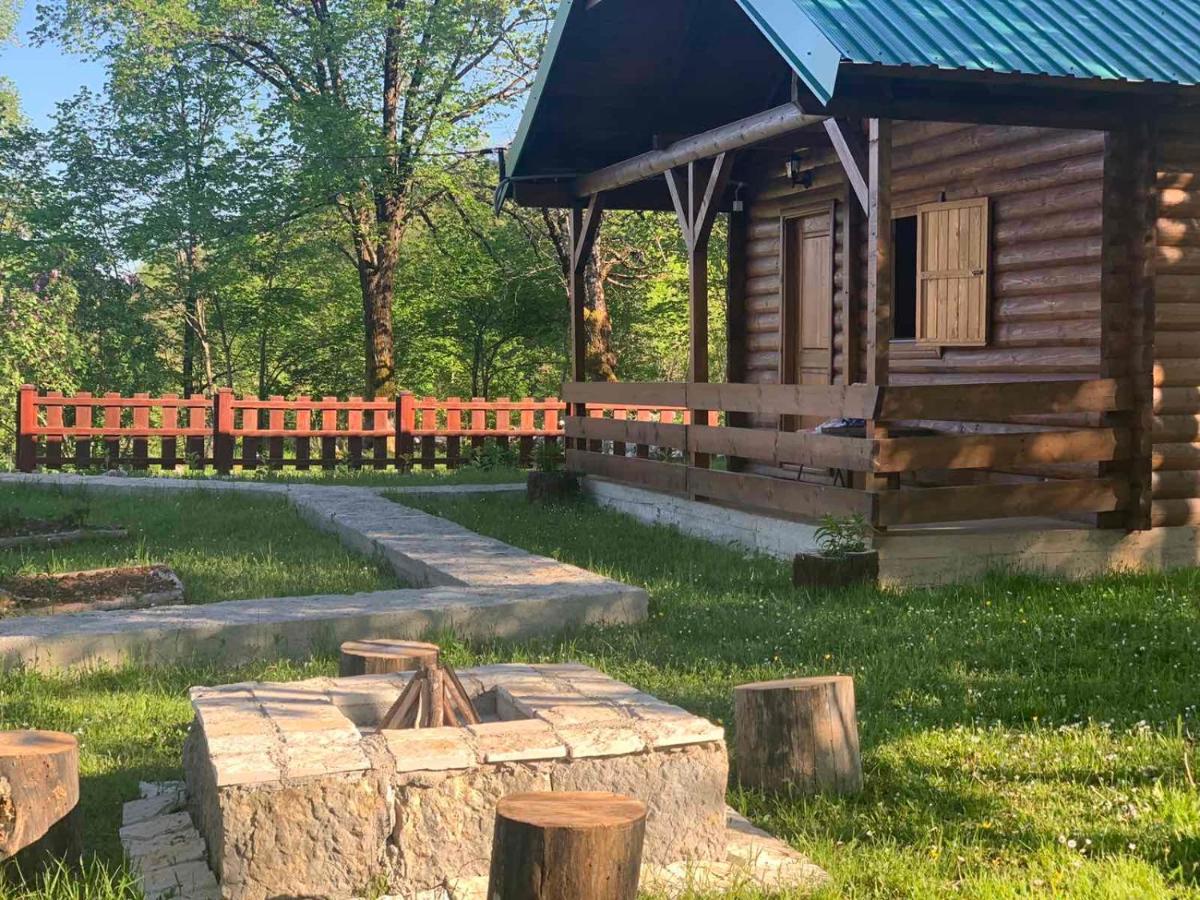 Cabin House Dubovik - B&B