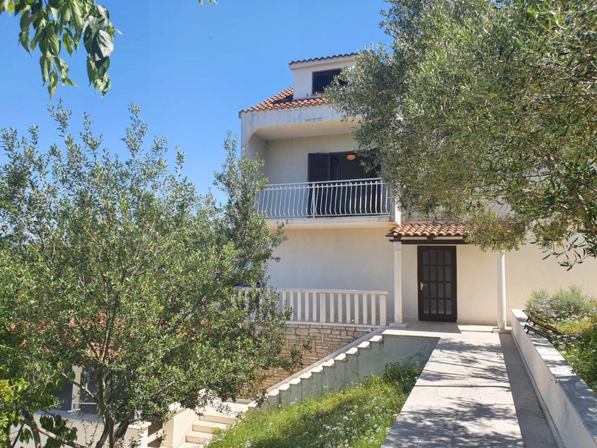 Seafront House Nusha - Ferienwohnung Okrug Donji