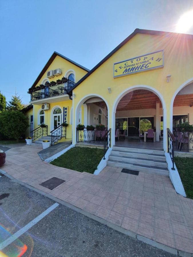 B&B Vrdnik - Guest House Mines - Bed and Breakfast Vrdnik