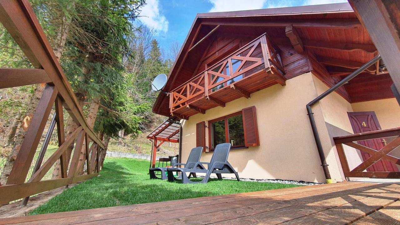 Zawoja Chaty Górskie D4 - Bed and Breakfast Zawoja