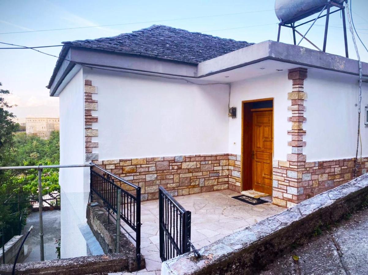 Inn Cloud Gjirokaster - Ferienwohnung Gjirokastra