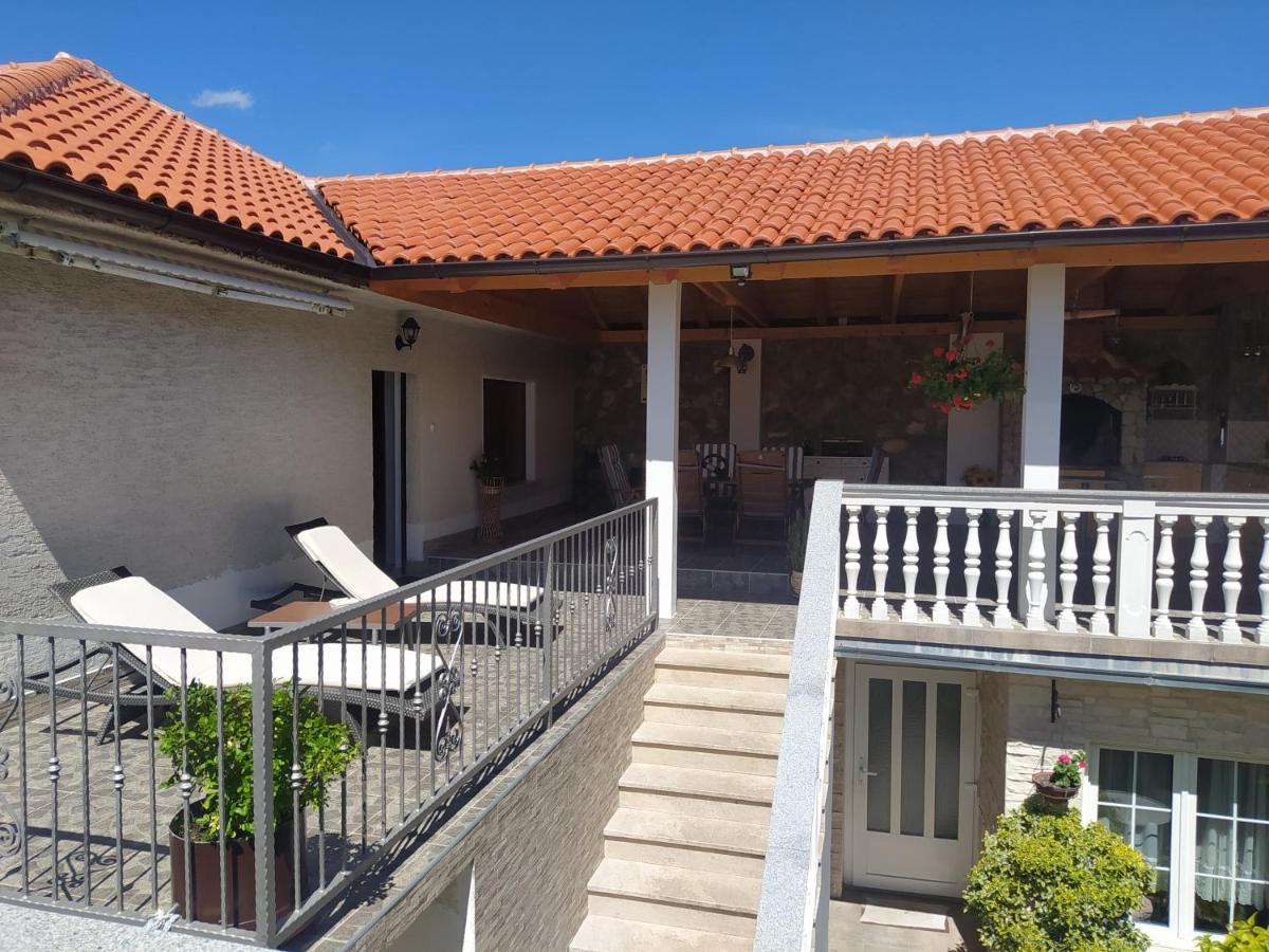 Tomić - B&B Novi Vinodolski