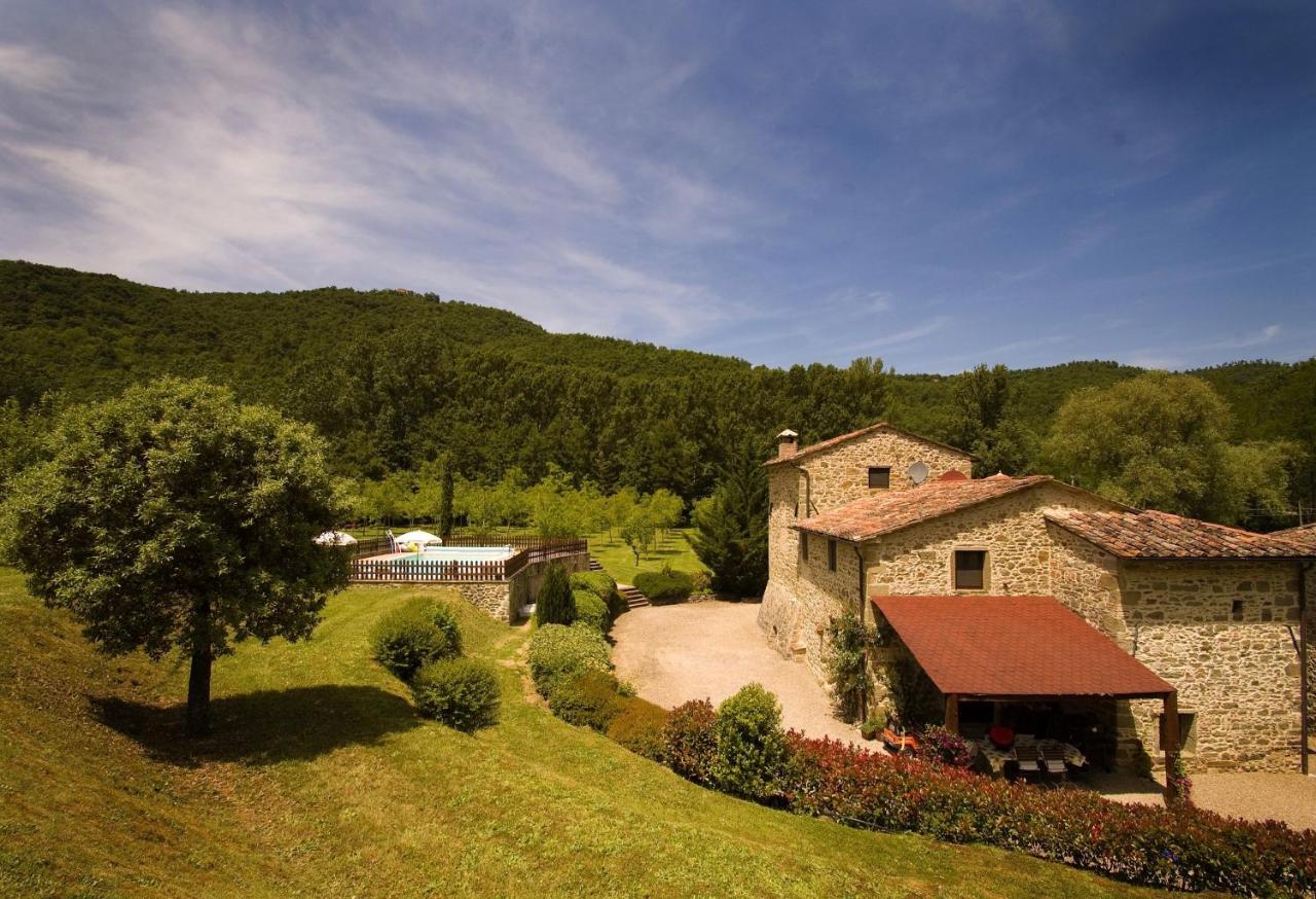 B&B Monterchi - Il Mulino - beautiful, family-friendly Tuscan villa with fenced pool - Bed and Breakfast Monterchi