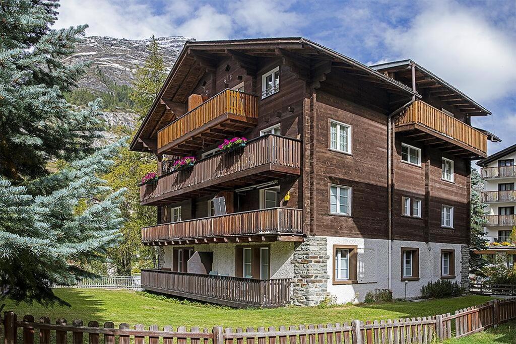 Mountain Apartments Zermatt Nr 1 - B&B Zermatt