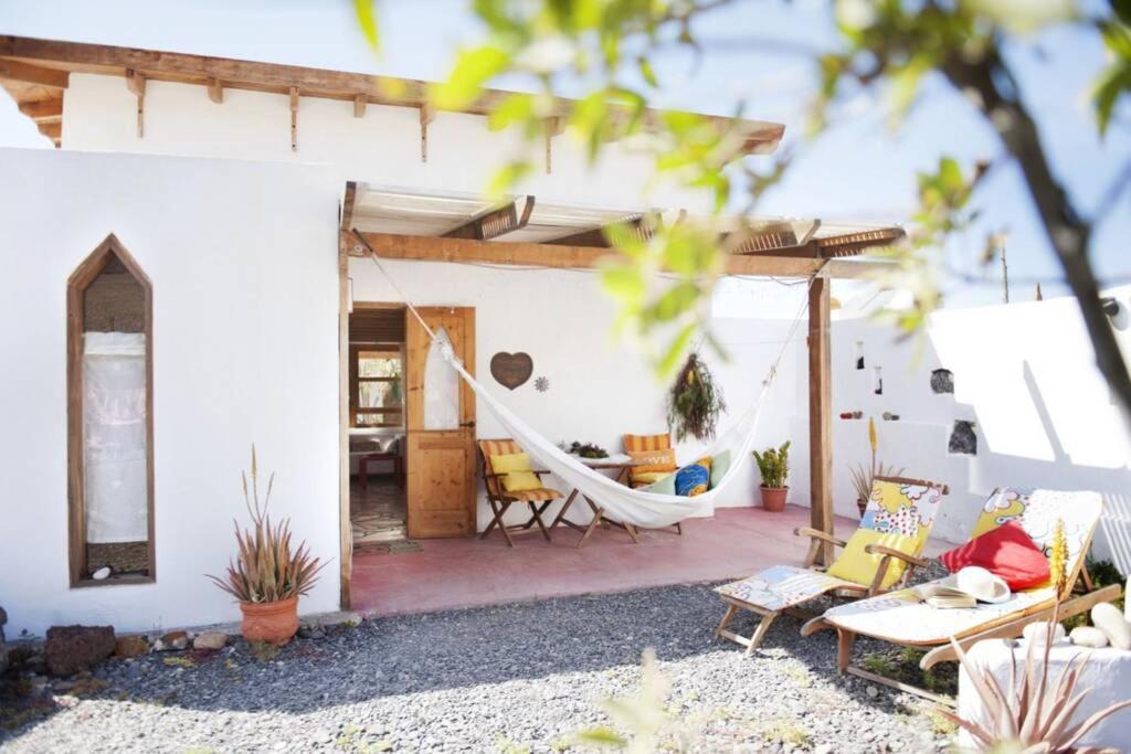 Romántica Fuego - Eco Retreat Finca Artis Tirma - B&B Tarajalejo