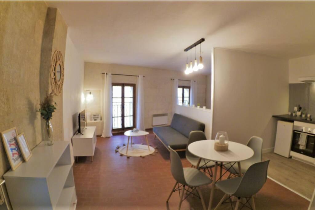 Le Huitième - Avignon Intramuros - B&B