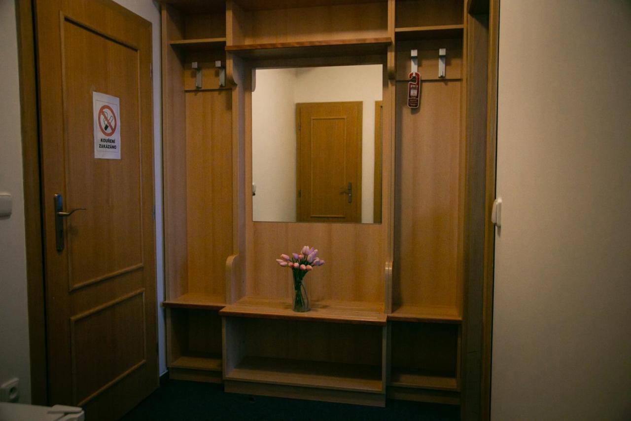 Deluxe Double Room with Extra Bed
