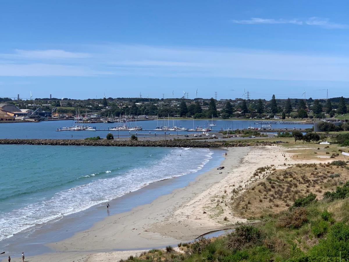 Oceanscape ~ OCEAN VIEWS Uninterrupted - B&B Portland