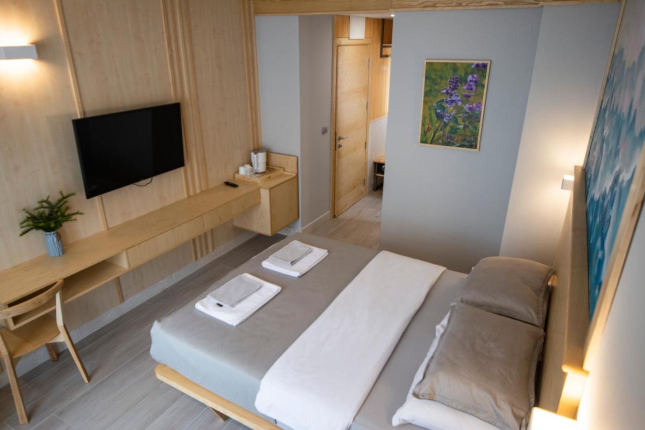 Standard King Room