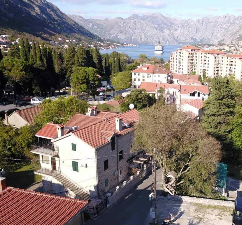 Villa Andrea Apartments with parking - B&B