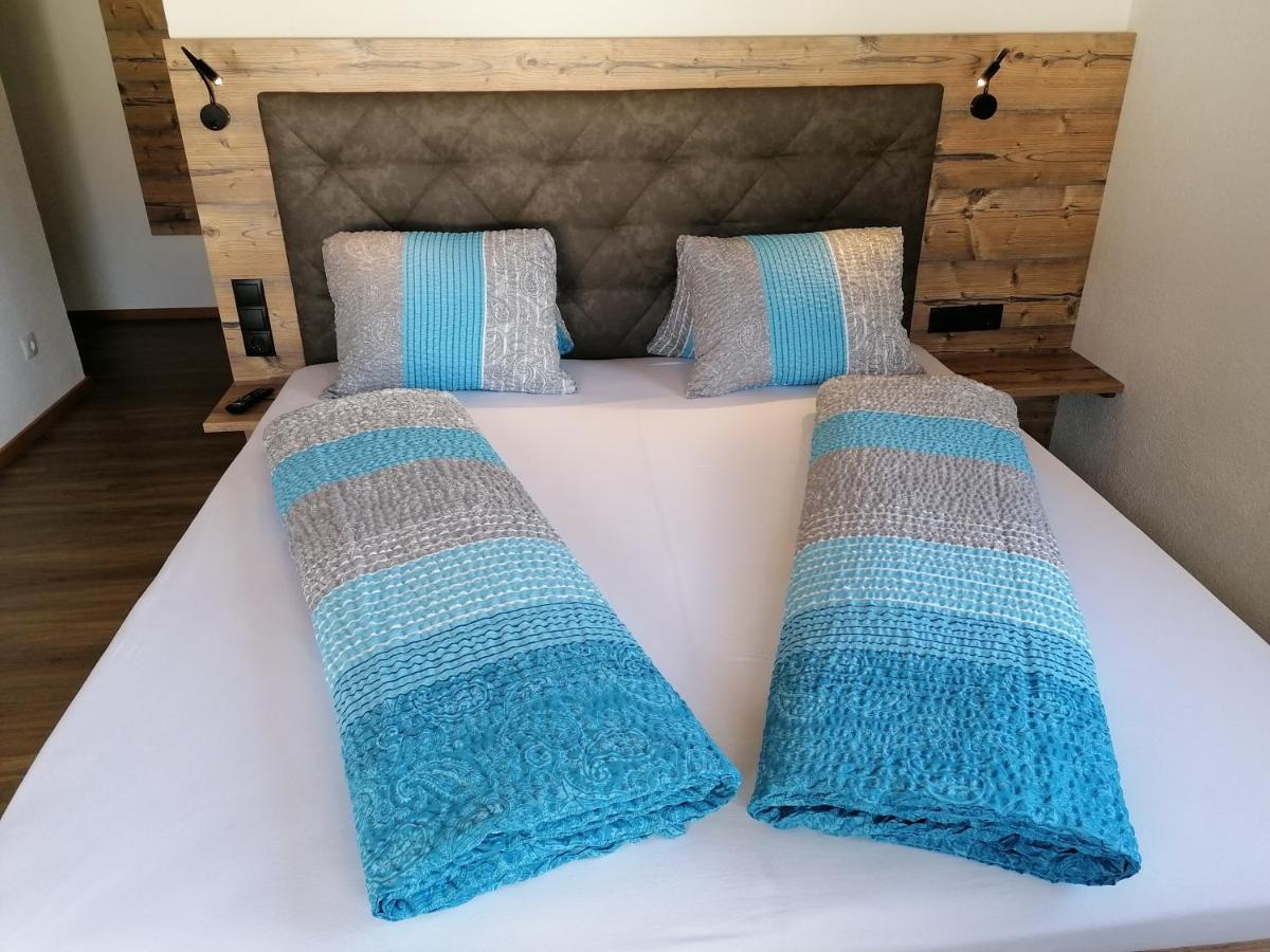 Doppelzimmer mit eigenem Bad