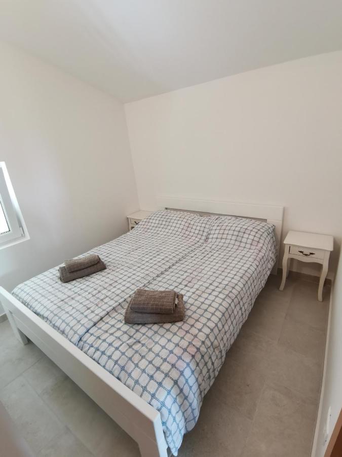 Apartment mit 2 Schlafzimmern mit Balkon und Terrasse
