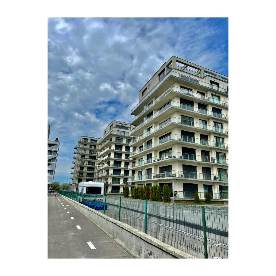 Desilva Residence Mamaia Studio - Bed and Breakfast