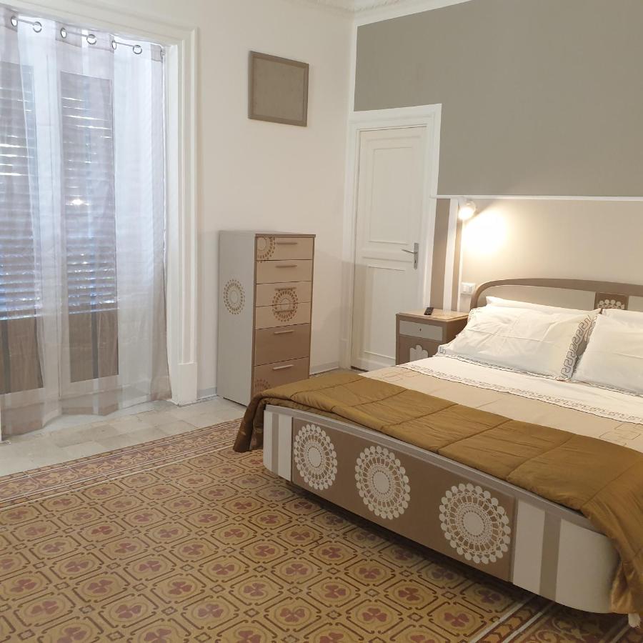 Doppelzimmer mit Balkon