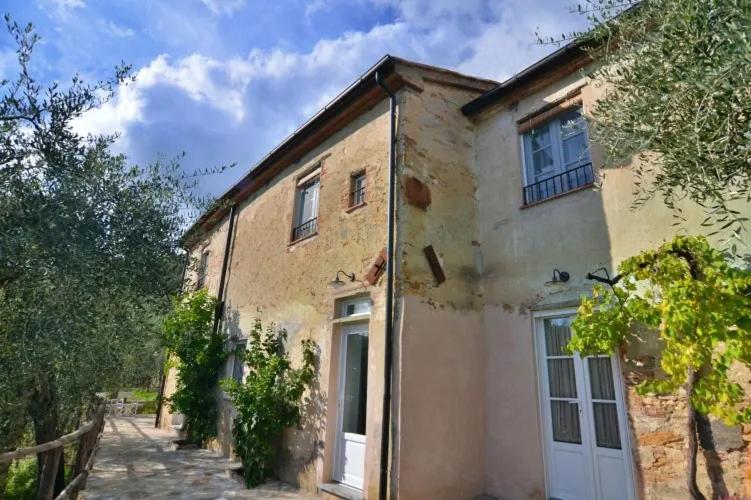 B&B Buti - Casale l’oliveta - Bed and Breakfast Buti