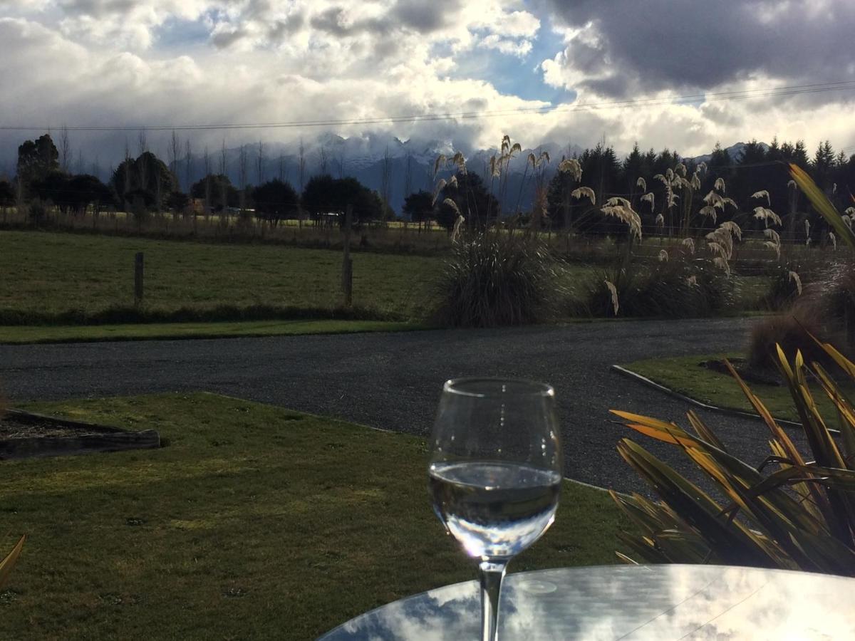 Acheron Cottages - B&B Manapouri