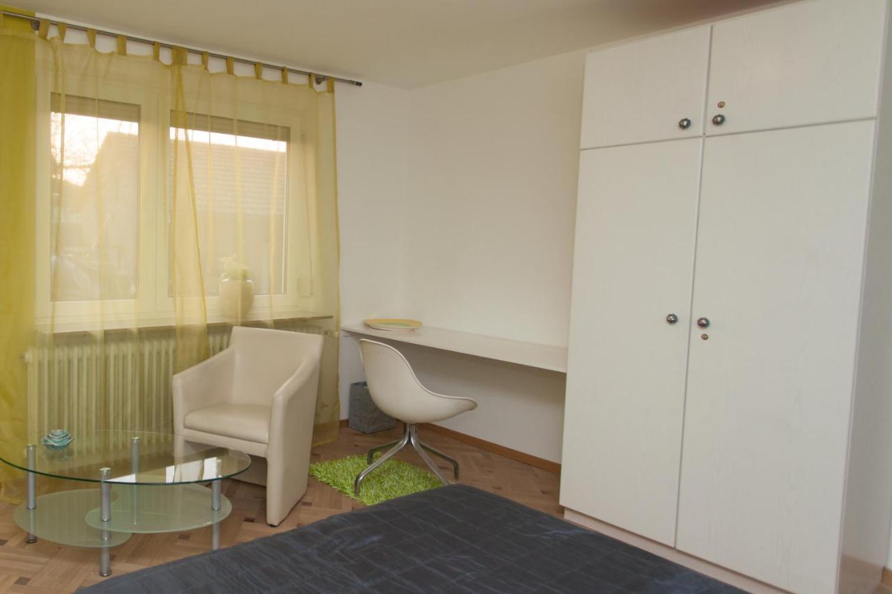 Einzelzimmer mit Gemeinschaftsbad