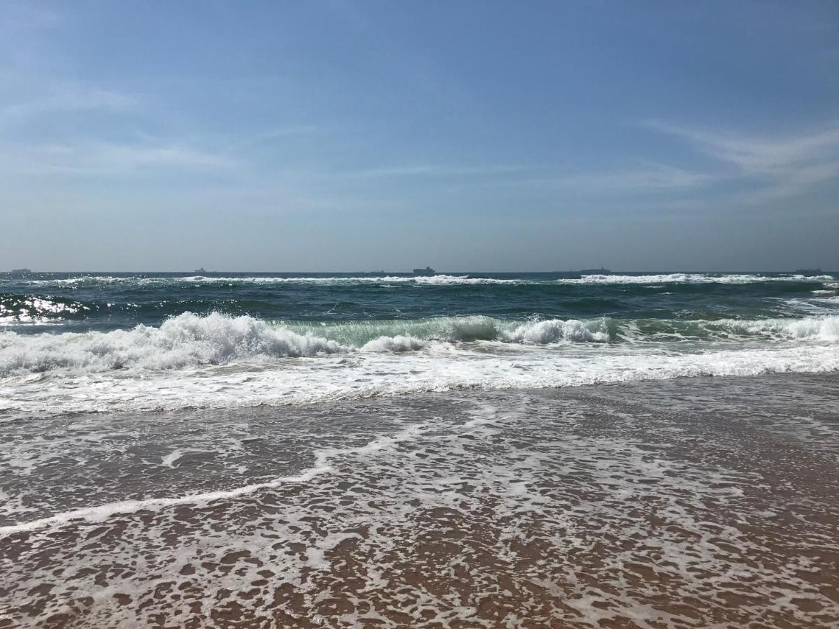 Umhlanga Beach Front 4 Sleeper - B&B Durban