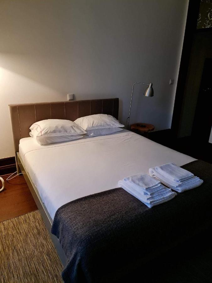 Standard Suite