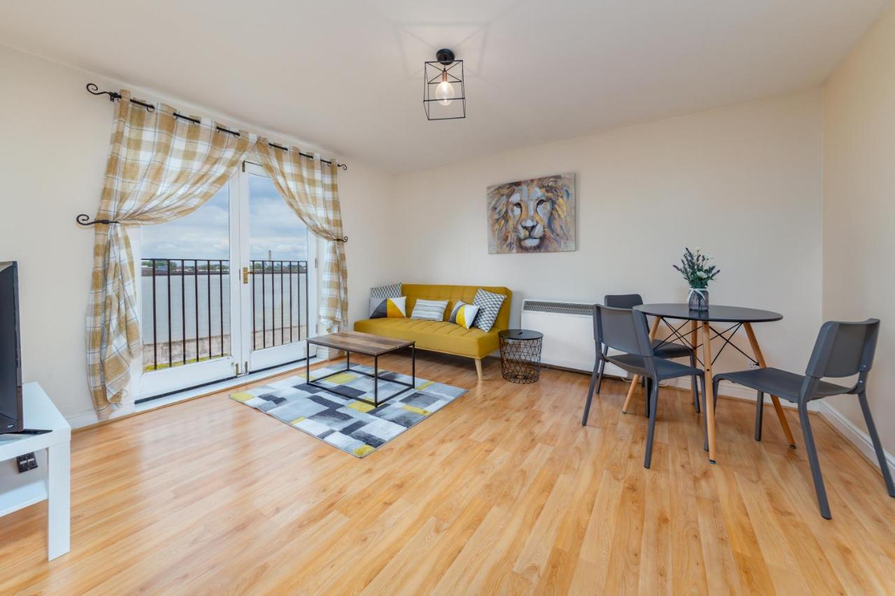 Suites by Rehoboth - 23 Thames View - Upper - Woolwich - B&B Londra