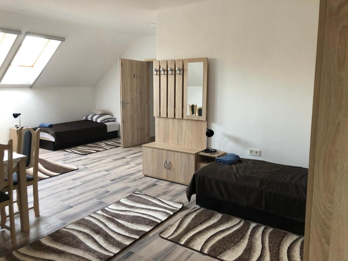 Quadruple Room with Private Bathroom
