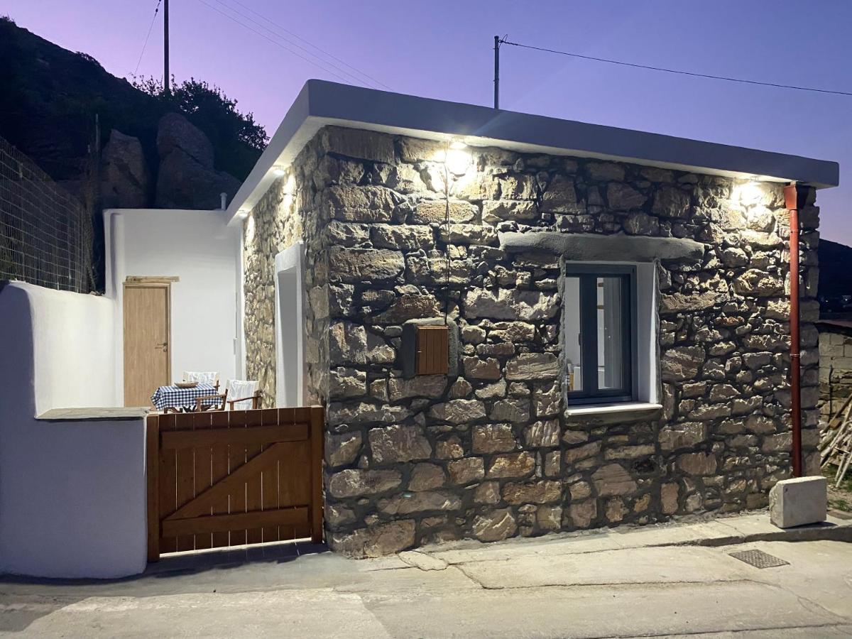 Mespilus House Koronos - B&B