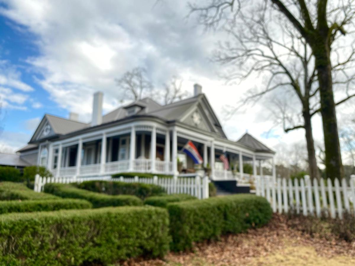 B&B Hogansville - Hogan House Bed and Breakfast at Rose Hill - Bed and Breakfast Hogansville