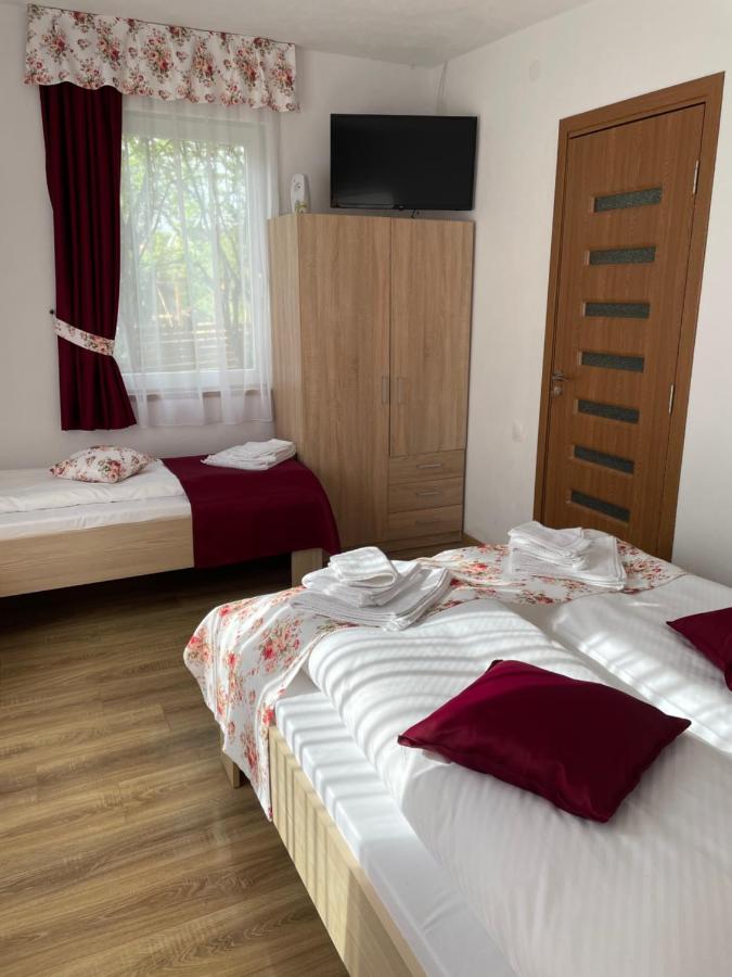 Family Room with Shower