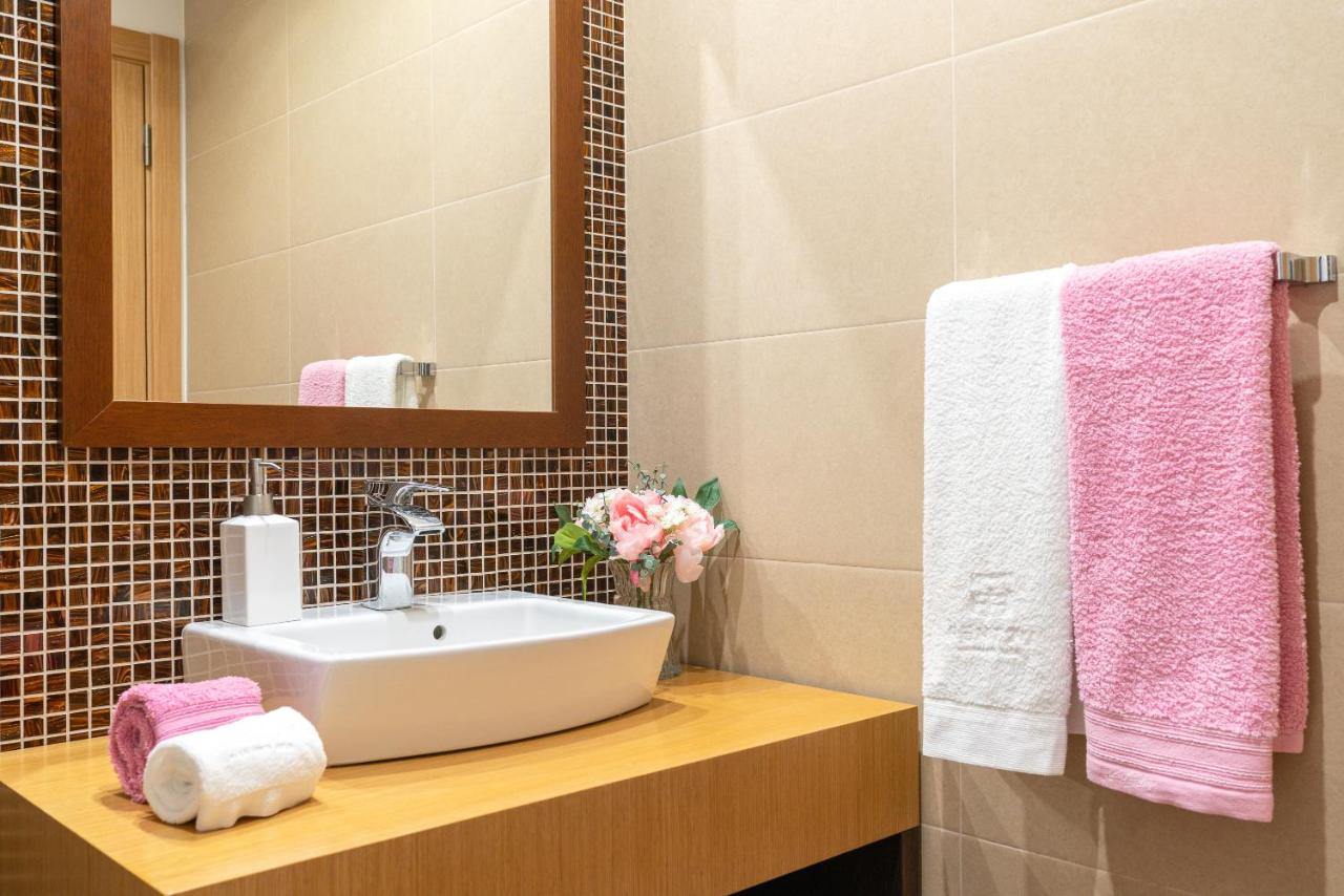 Luxurious Apartment Funchal - Casa Valentina - Rent2U, Lda - B&B Funchal