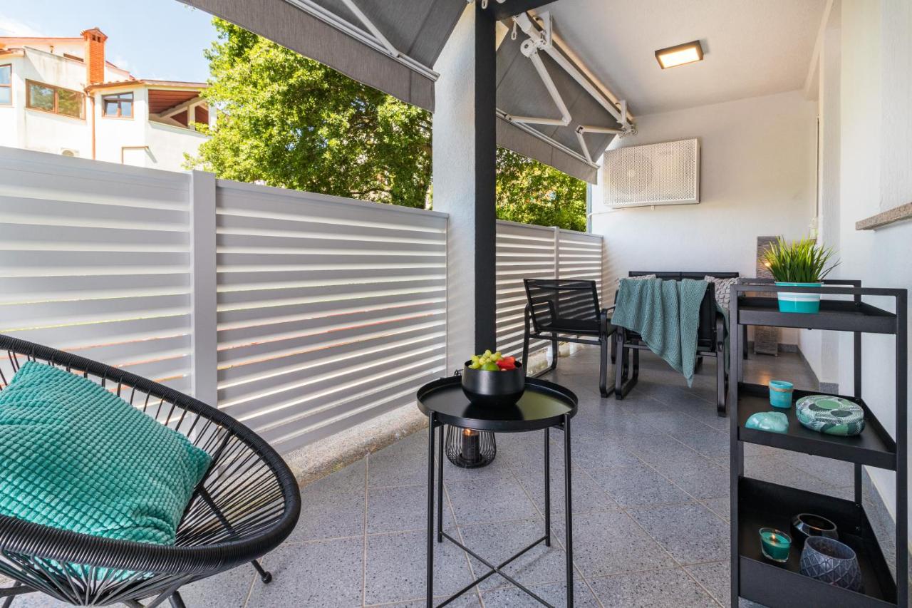 NEW apartment near sea with 3 Bedrooms and 2 Bathrooms - B&B Pola