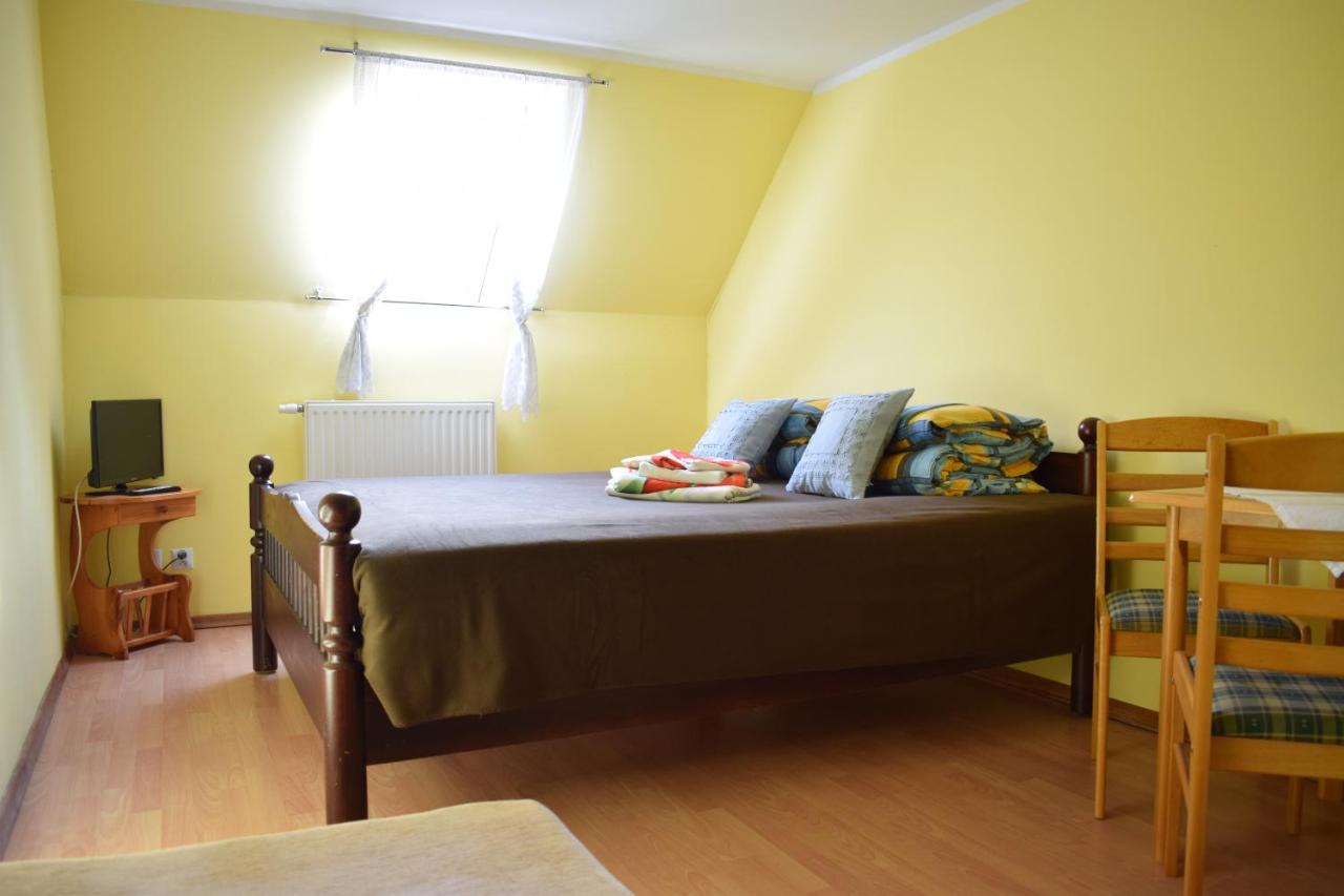 Triple Room with Private Bathroom